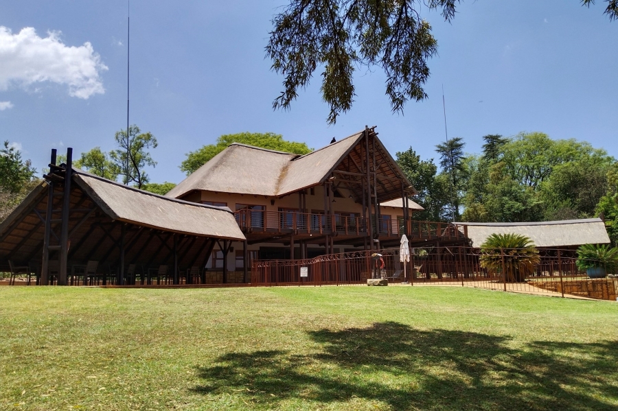 8 Bedroom Property for Sale in Kshane North West